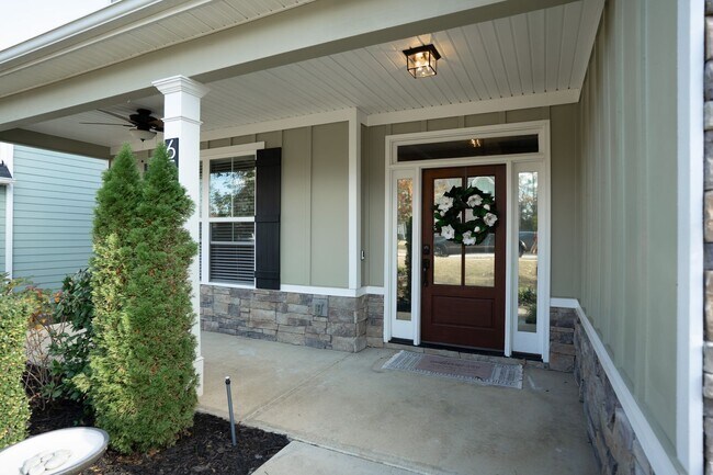 657 Tree Top Trl in Evans, GA - Building Photo - Building Photo