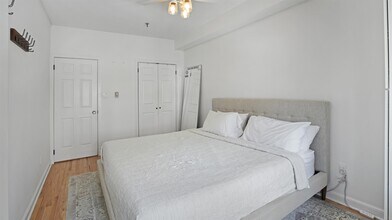 228 Monroe St in Hoboken, NJ - Building Photo - Building Photo