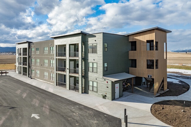 Altus Apartments in Kalispell, MT - Foto de edificio - Building Photo