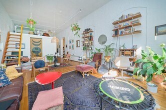 5 Delavan St in Brooklyn, NY - Building Photo - Building Photo