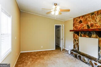 3762 Elkridge Dr in Decatur, GA - Building Photo - Building Photo
