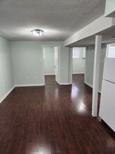 23 Dunwich Pl in Brampton, ON - Building Photo - Building Photo