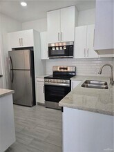 901 E Yuma Ave in McAllen, TX - Building Photo - Building Photo