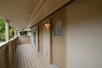 5628 Birchmont Dr photo'