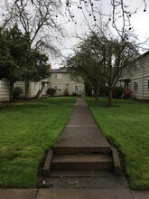 325 E 19th Ave in Eugene, OR - Building Photo - Building Photo