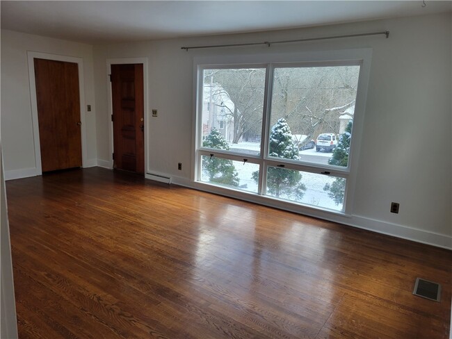 30 High St in Alfred, NY - Building Photo - Building Photo