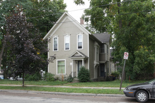 654-658 Cherry St SE Apartments