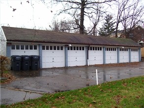 3511 Boudinot Ave in Cincinnati, OH - Foto de edificio - Building Photo