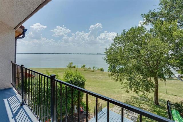 3726 Mediterranean St in Rockwall, TX - Building Photo