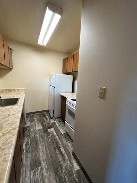 10312-10395 95 Ave in Fort St John, BC - Building Photo - Building Photo