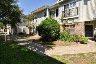 4814 NW 44th Ave in Gainesville, FL - Building Photo