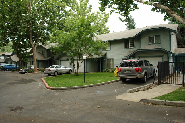 Humboldt Ridge in Chico, CA - Building Photo - Building Photo