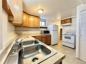 6724 Yarrow St in Arvada, CO - Foto de edificio - Building Photo