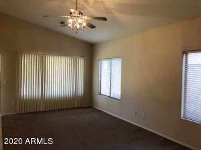 5422 W Bluefield Ave in Glendale, AZ - Building Photo - Building Photo