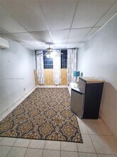 10850 NE 4th Ave in Miami, FL - Building Photo - Building Photo