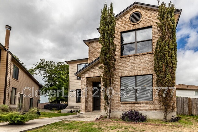 23 Caswell Cir in San Antonio, TX - Building Photo - Building Photo
