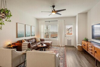 5932 Bianca Dr in Round Rock, TX - Building Photo - Building Photo