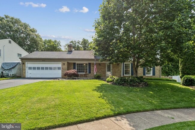 5405 Francy Adams Ct in Fairfax, VA - Building Photo - Building Photo