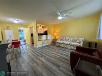 175 Farnham H in Deerfield Beach, FL - Building Photo - Building Photo