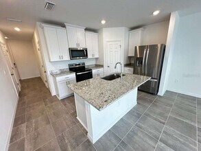 16345 Bird of Paradise Ave in Clermont, FL - Building Photo - Building Photo