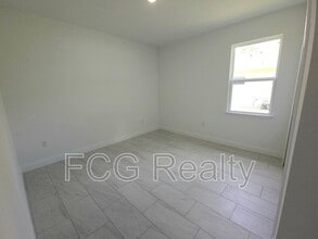 8145 N Voyager Dr in Citrus Springs, FL - Building Photo - Building Photo