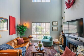 100 E Fillmore St in Phoenix, AZ - Building Photo - Building Photo