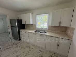1939 Washington Rd in Atlanta, GA - Building Photo - Building Photo