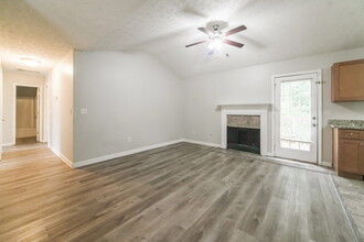 11469 Vinea Way in Hampton, GA - Building Photo - Building Photo