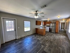 260 Lark Meadow Dr in Bridgeport, TX - Building Photo - Building Photo