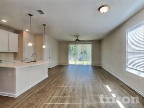 191 Charlie Way in St. Augustine, FL - Foto de edificio - Building Photo