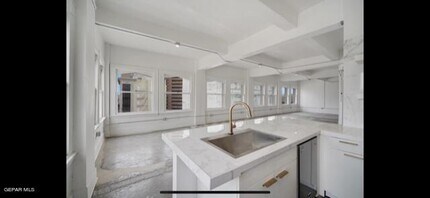 115 N Mesa St in El Paso, TX - Building Photo - Building Photo