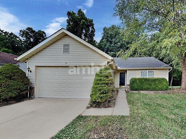 property at 3915 Little Creek Dr