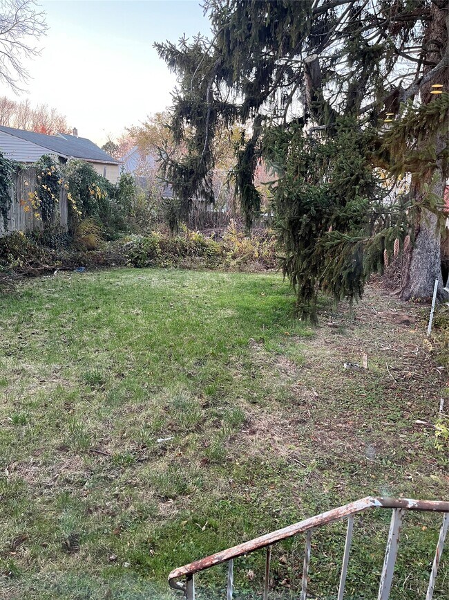 254 E 30th St in Erie, PA - Building Photo - Building Photo