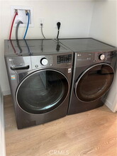 17802 Altamirano Ln in Huntington Beach, CA - Building Photo - Building Photo