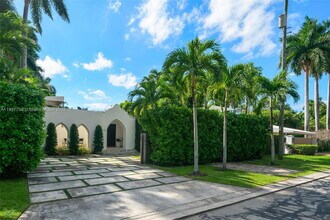 110 3rd San Marino Terrace in Miami Beach, FL - Building Photo - Building Photo
