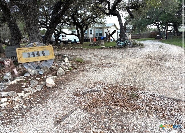 1444 Willow Dr in Canyon Lake, TX - Building Photo - Building Photo