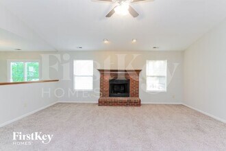 536 Garden Grace Dr in Indianapolis, IN - Foto de edificio - Building Photo