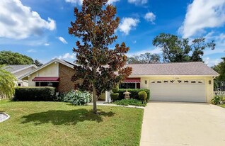 12504 Stagecoach Ln in Hudson, FL - Building Photo
