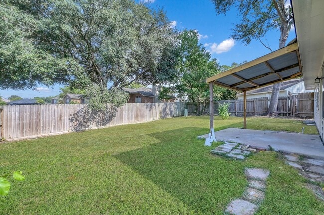 10486 Twin Circles Dr