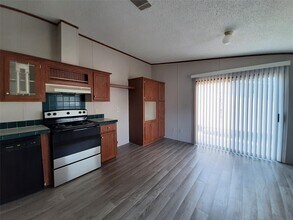 16905 W Forrestal in Montgomery, TX - Building Photo - Building Photo