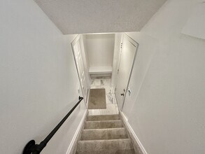 1002 Spring Meadow Dr in Kissimmee, FL - Building Photo - Building Photo