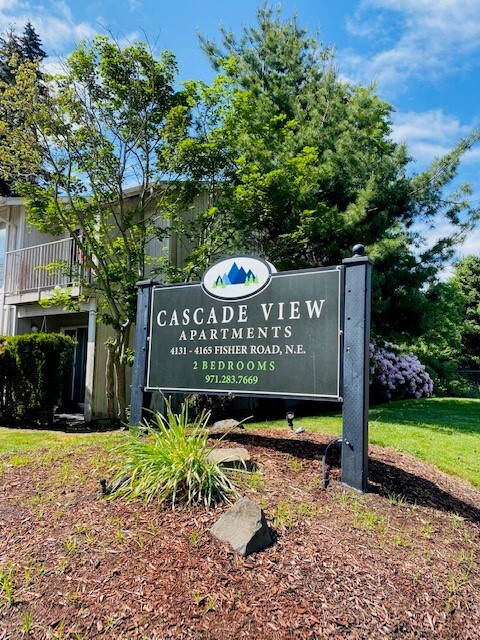 Cascade View Apartments in Salem, OR - Foto de edificio