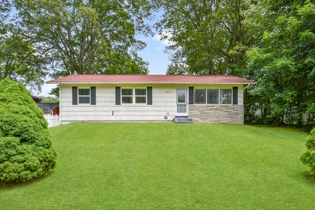 property at 198 Macon Dr