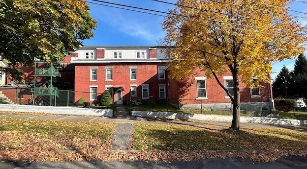 1101 Burnet Ave in Syracuse, NY - Building Photo - Building Photo