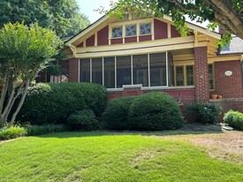 571 Page Ave NE in Atlanta, GA - Building Photo