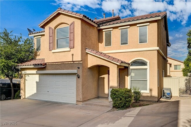 10425 MIHELA Ave in Las Vegas, NV - Building Photo - Building Photo