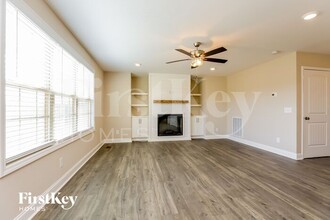 711 Banister Dr in Clarksville, TN - Building Photo - Building Photo