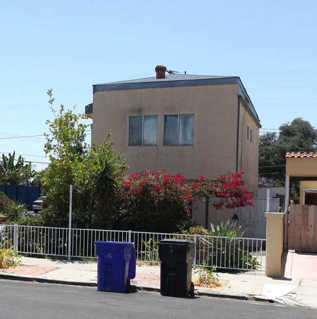 4484 Felton St in San Diego, CA - Building Photo - Building Photo