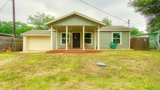 property at 1310 S 4th St