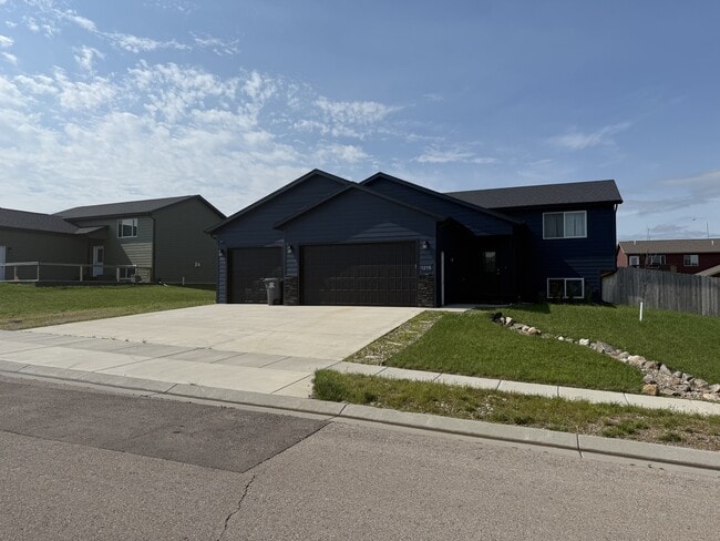 property at 1215 Kodiak Dr